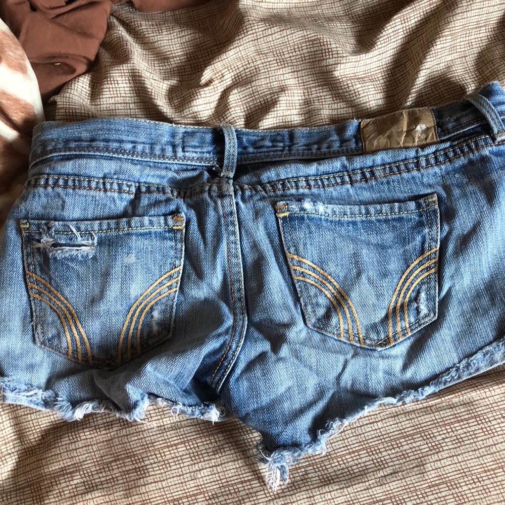 Shorts - Picture 2 of 2